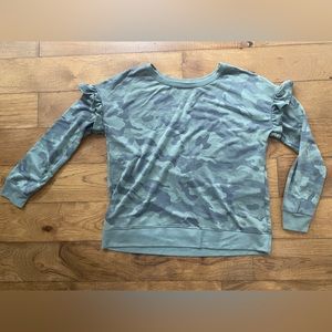 Jane & Delancey Camouflage sweatshirt